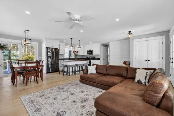 $889,900 | 10 Lodge Drive, Saco, ME 04072