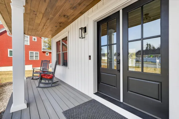 $889,900 | 10 Lodge Drive, Saco, ME 04072