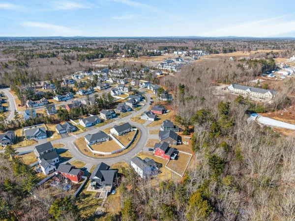 $889,900 | 10 Lodge Drive, Saco, ME 04072