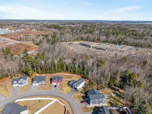 $889,900 | 10 Lodge Drive, Saco, ME 04072
