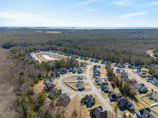 $889,900 | 10 Lodge Drive, Saco, ME 04072