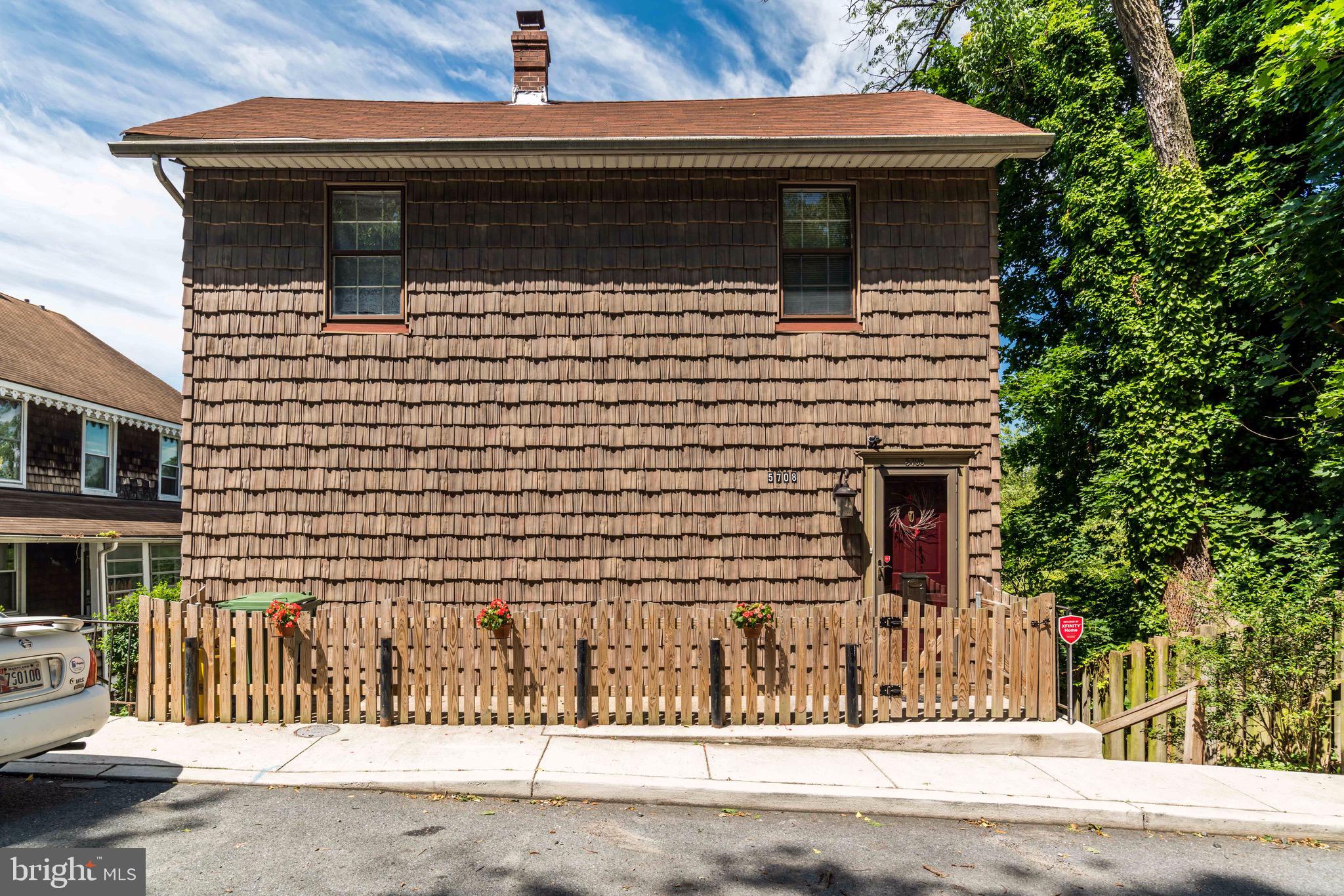 5708 Falls Road Baltimore, MD 21209 - Photo 3 of 34