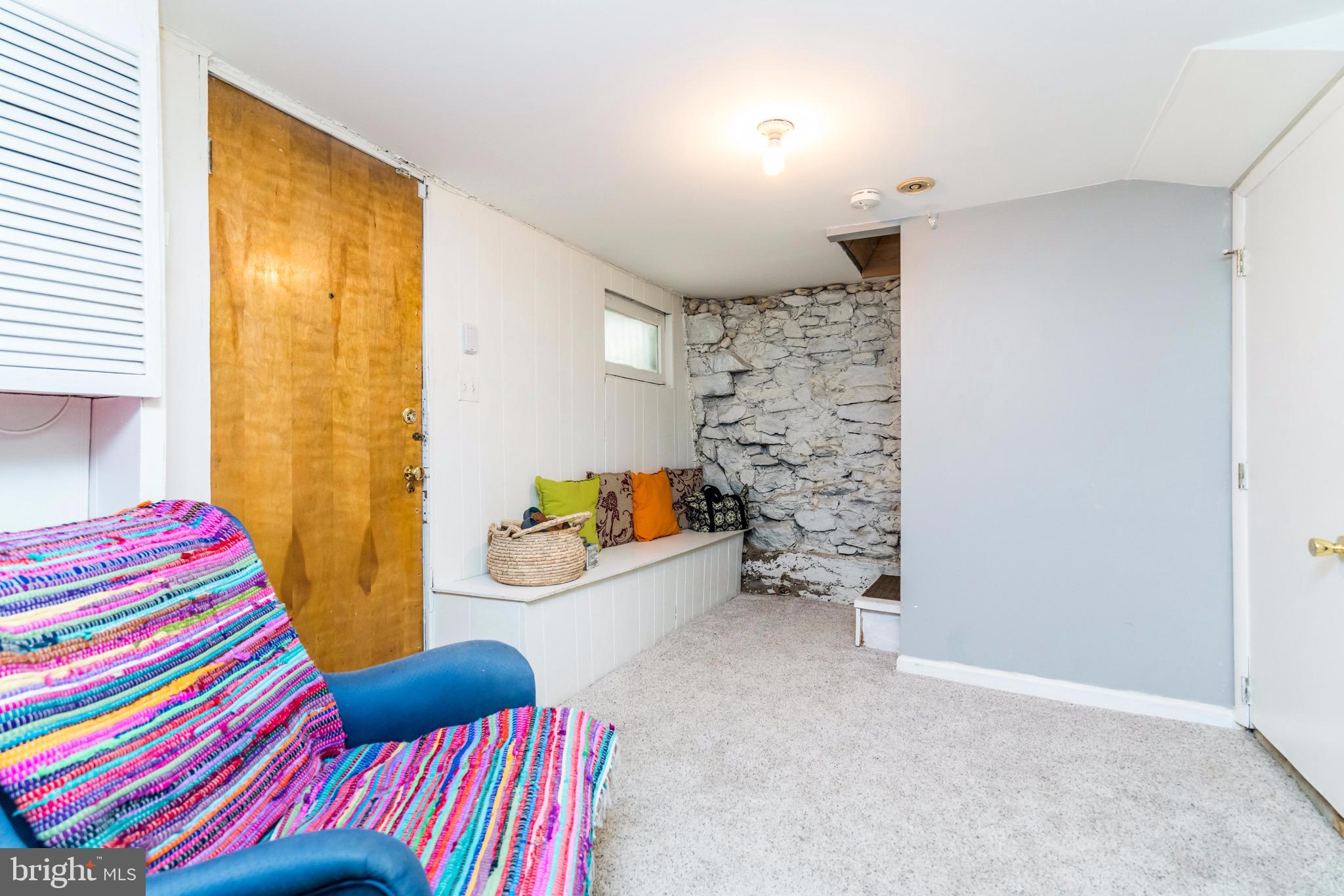 5708 Falls Road Baltimore, MD 21209 - Photo 28 of 34 Lower Level Entrance/den