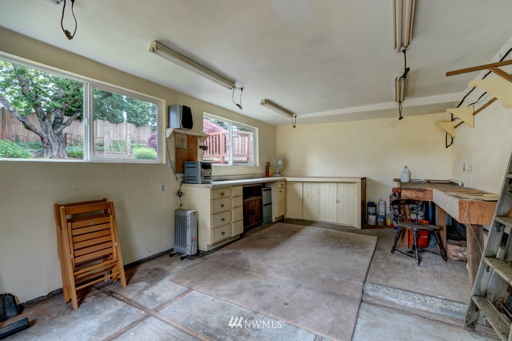 112 239th Place Southwest Bothell, WA 98021 - Photo 13 of 20