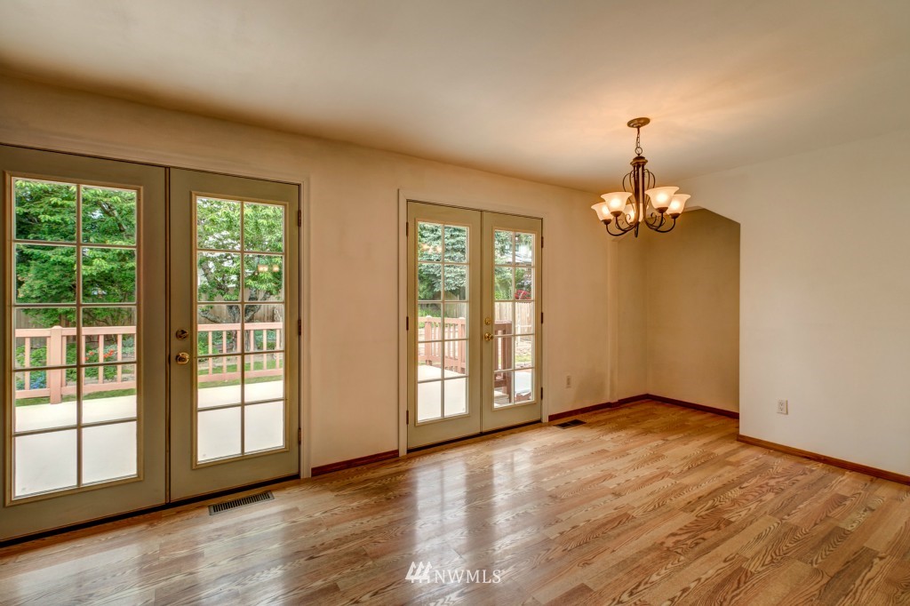 112 239th Place Southwest Bothell, WA 98021 - Photo 6 of 20
