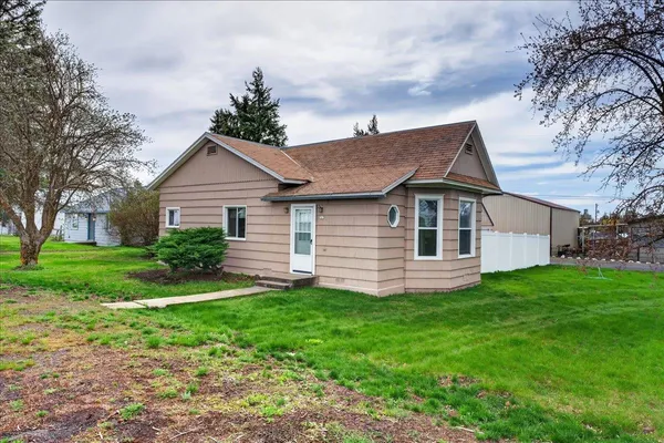 $325,000 | 707 Lincoln Street, Davenport, WA 99122