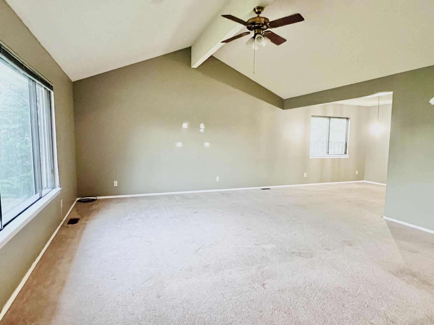 2604 Rachel Road Champaign, IL 61822 - Photo 4 of 35 Gallery Image 4