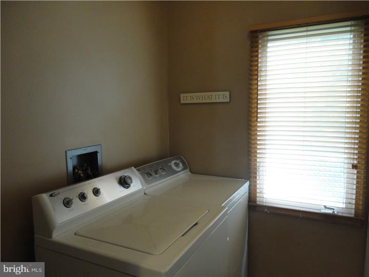 169 Warrior Road Drexel Hill, PA 19026 - Photo 10 of 17 Gallery Image 10