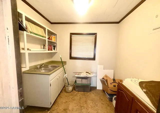 $1,300 | 184 Grey Eagle Road, Unit 1, Jeanerette, LA 70544