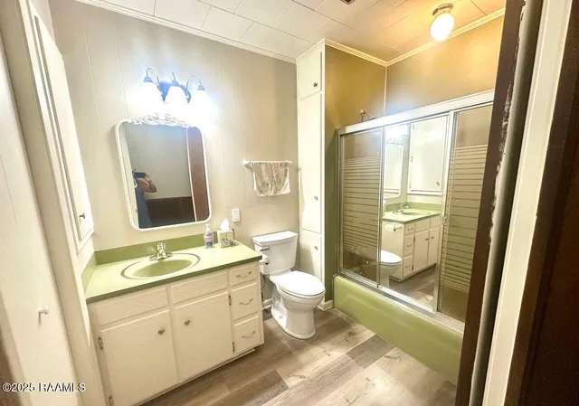 $1,300 | 184 Grey Eagle Road, Unit 1, Jeanerette, LA 70544