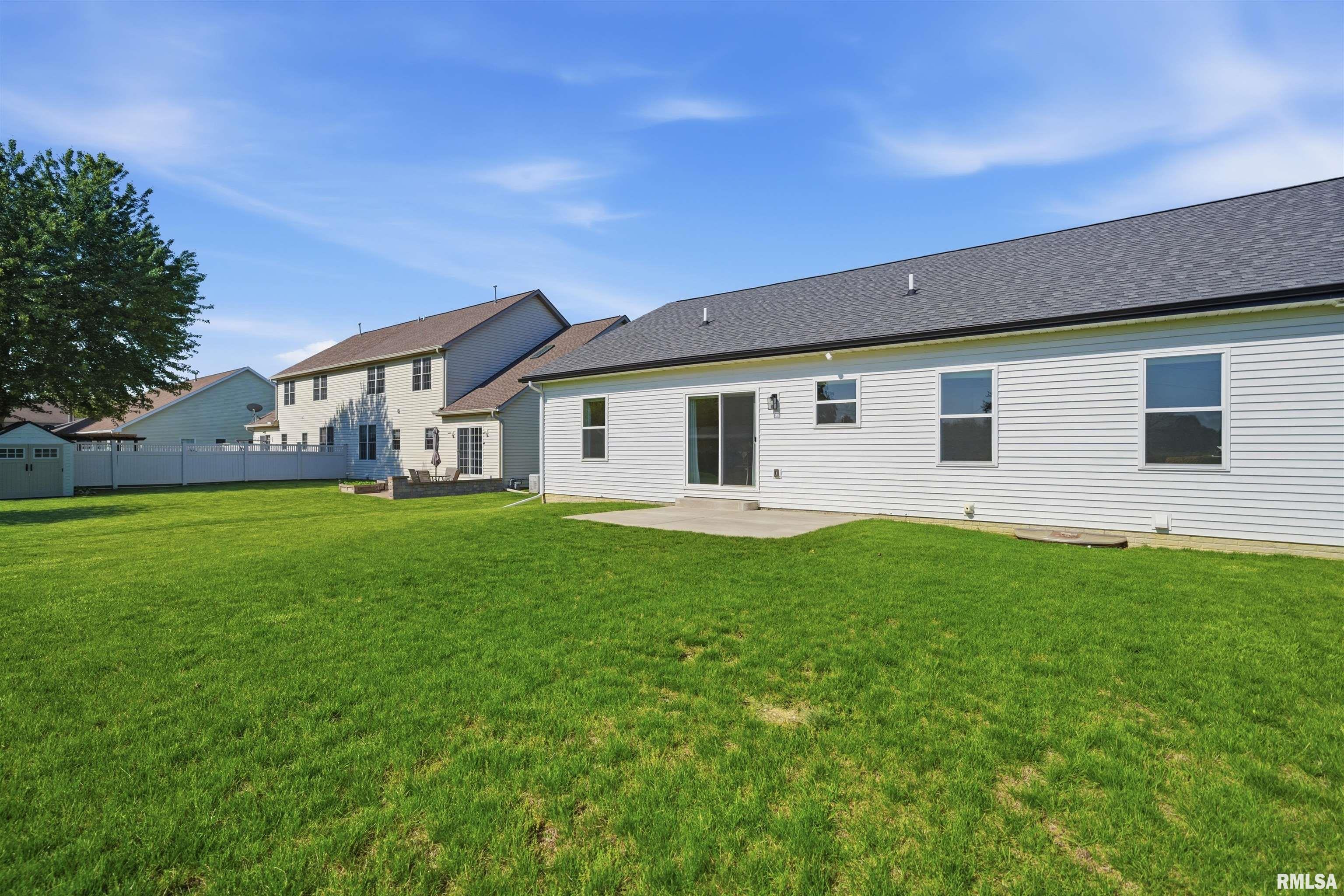 215 Cypress Point Washington, IL 61571 - Photo 37 of 39
