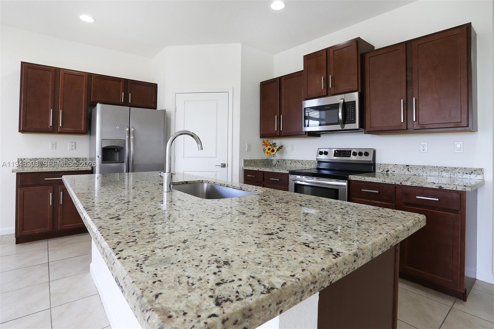 27440 Southwest 135th Ave Road Homestead, FL 33032 - Photo 60 of 75 Main house kitchen