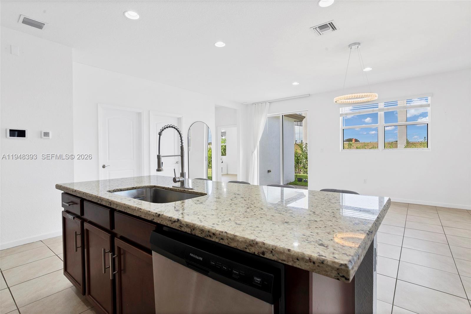 27440 Southwest 135th Ave Road Homestead, FL 33032 - Photo 6 of 75