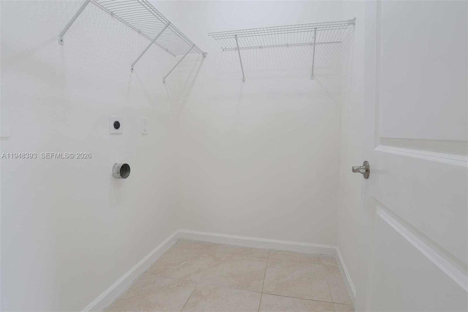 27440 Southwest 135th Ave Road Homestead, FL 33032 - Photo 64 of 75 a view of a room