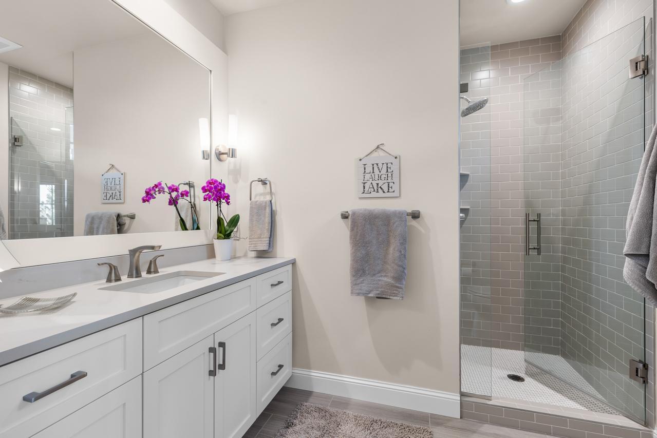 1595 Locust Hills Circle Wayzata, MN 55391 - Photo 20 of 41