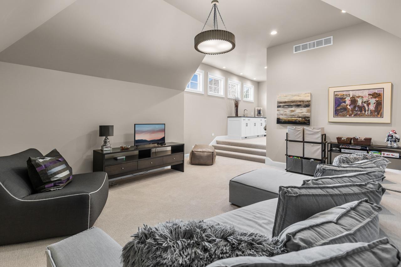 1595 Locust Hills Circle Wayzata, MN 55391 - Photo 21 of 41