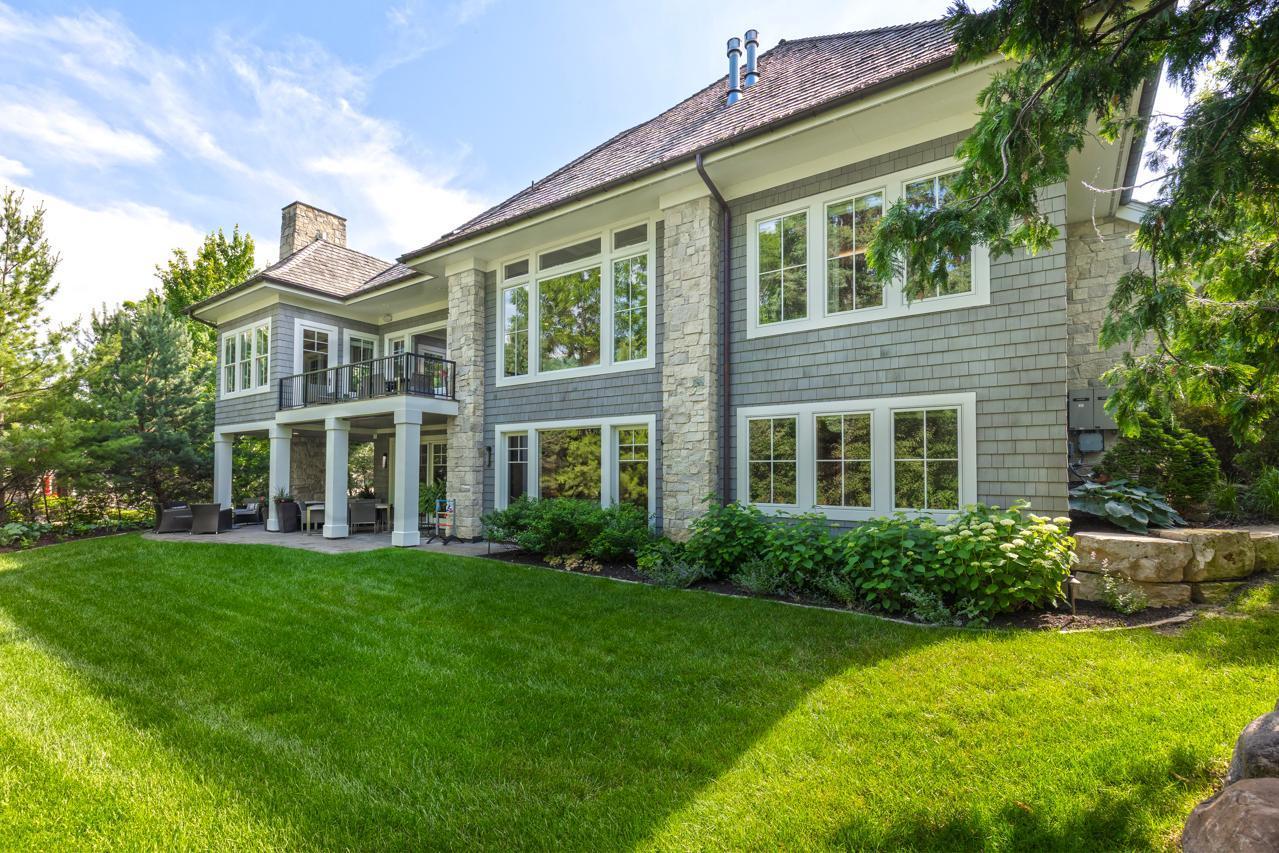 1595 Locust Hills Circle Wayzata, MN 55391 - Photo 31 of 41