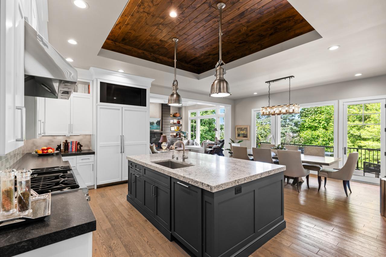 1595 Locust Hills Circle Wayzata, MN 55391 - Photo 7 of 41