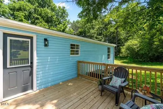 a house view with a entertaining space