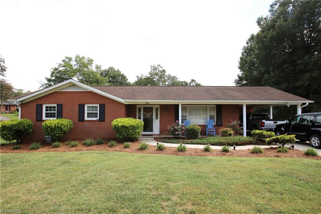 934 Liberty Road Archdale, NC 27263 - Photo 1 of 17 Gallery Image 1