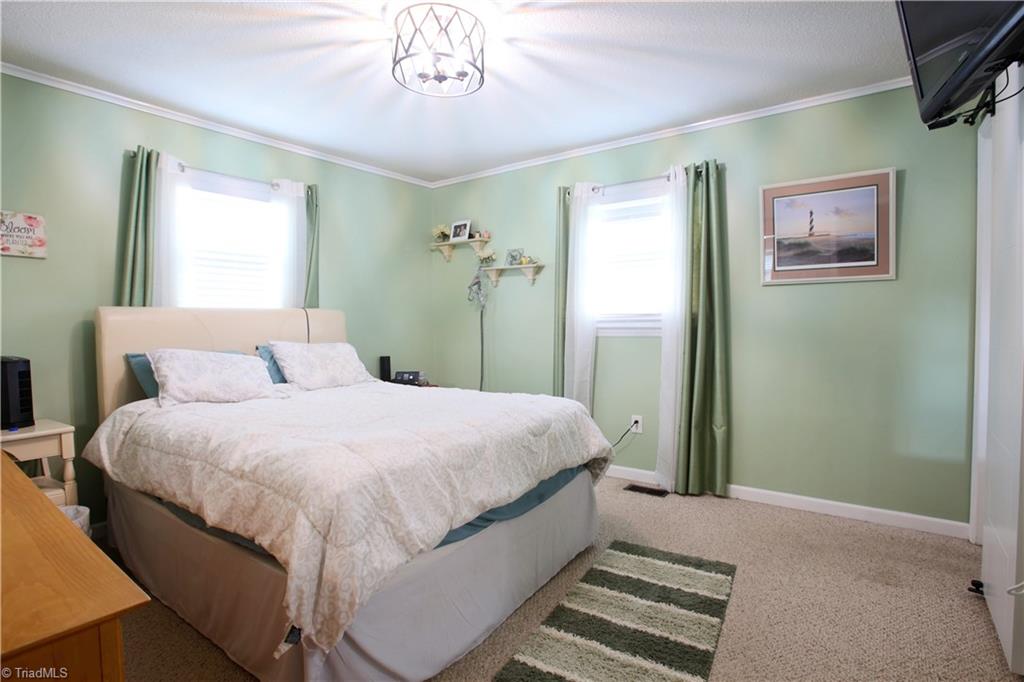 934 Liberty Road Archdale, NC 27263 - Photo 6 of 17 Gallery Image 6
