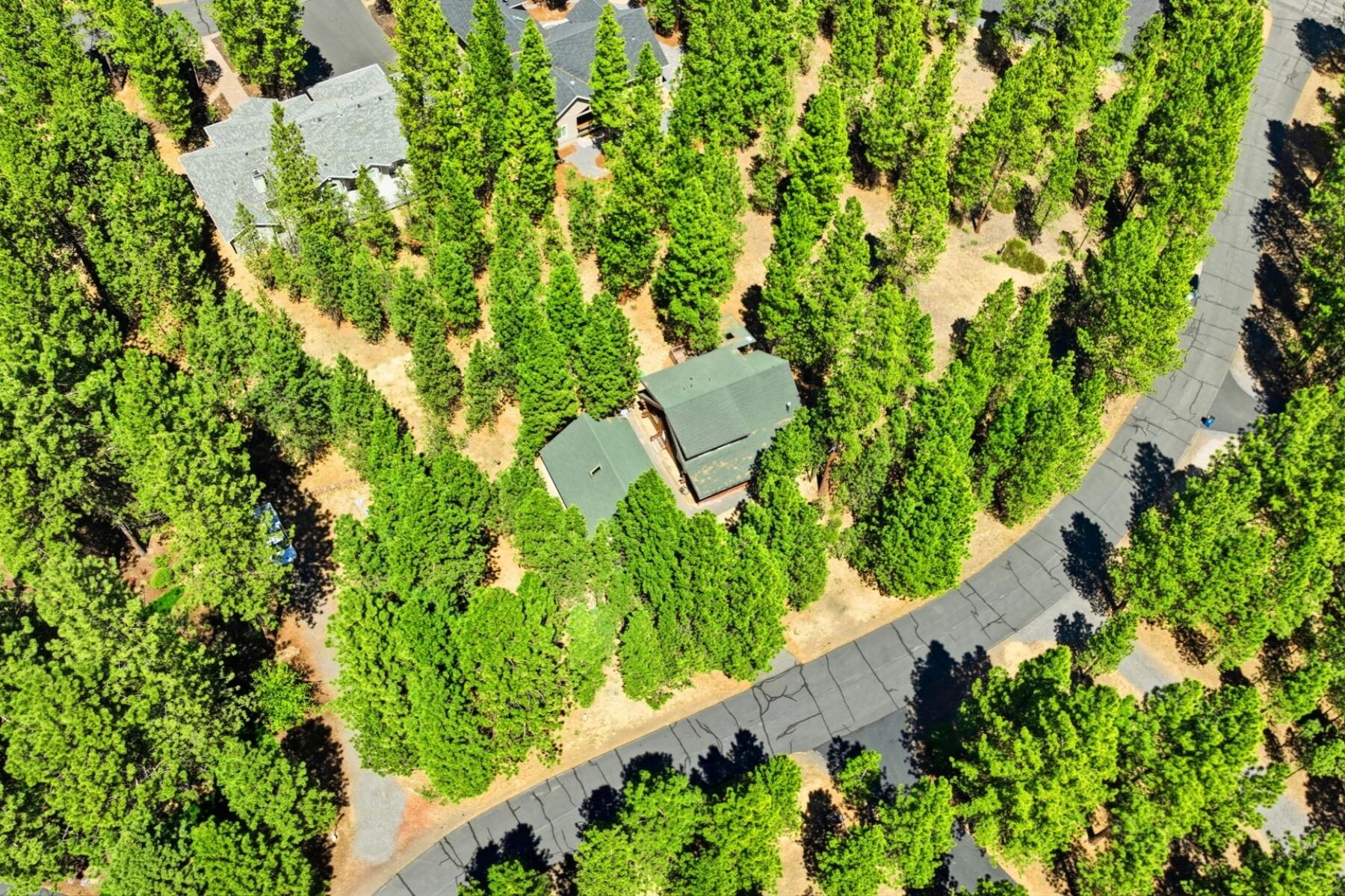 14177 Whitewater Loop La Pine, OR 97739 - Photo 27 of 38 a view of a garden