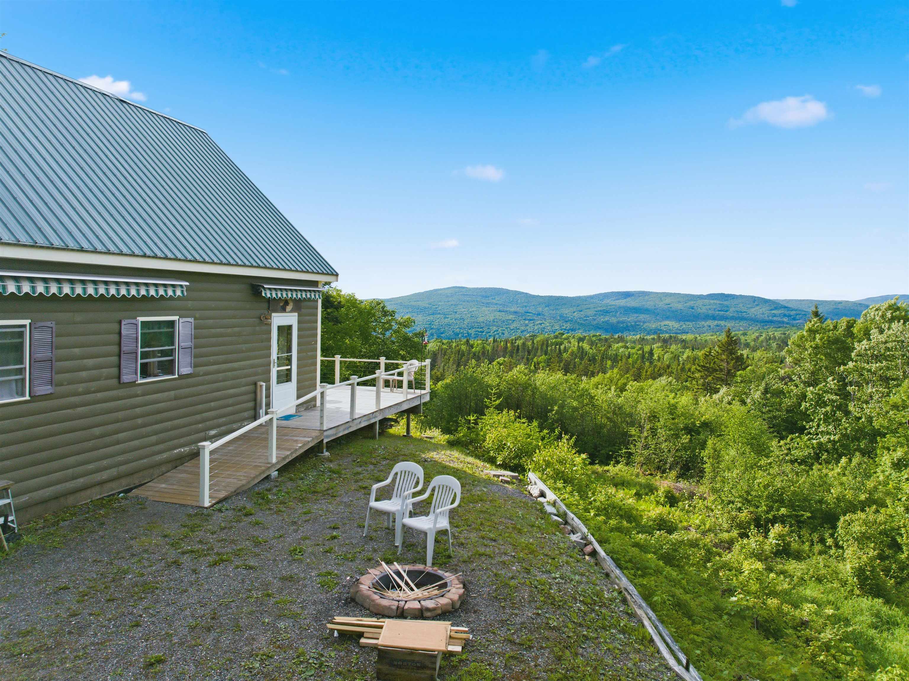 134 Lakeview Ests Road Pittsburg, NH 03592 - Photo 3 of 59