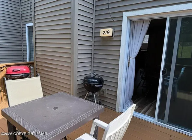 $1,700 | 3315 Windemere Drive, Bushkill, PA 18324