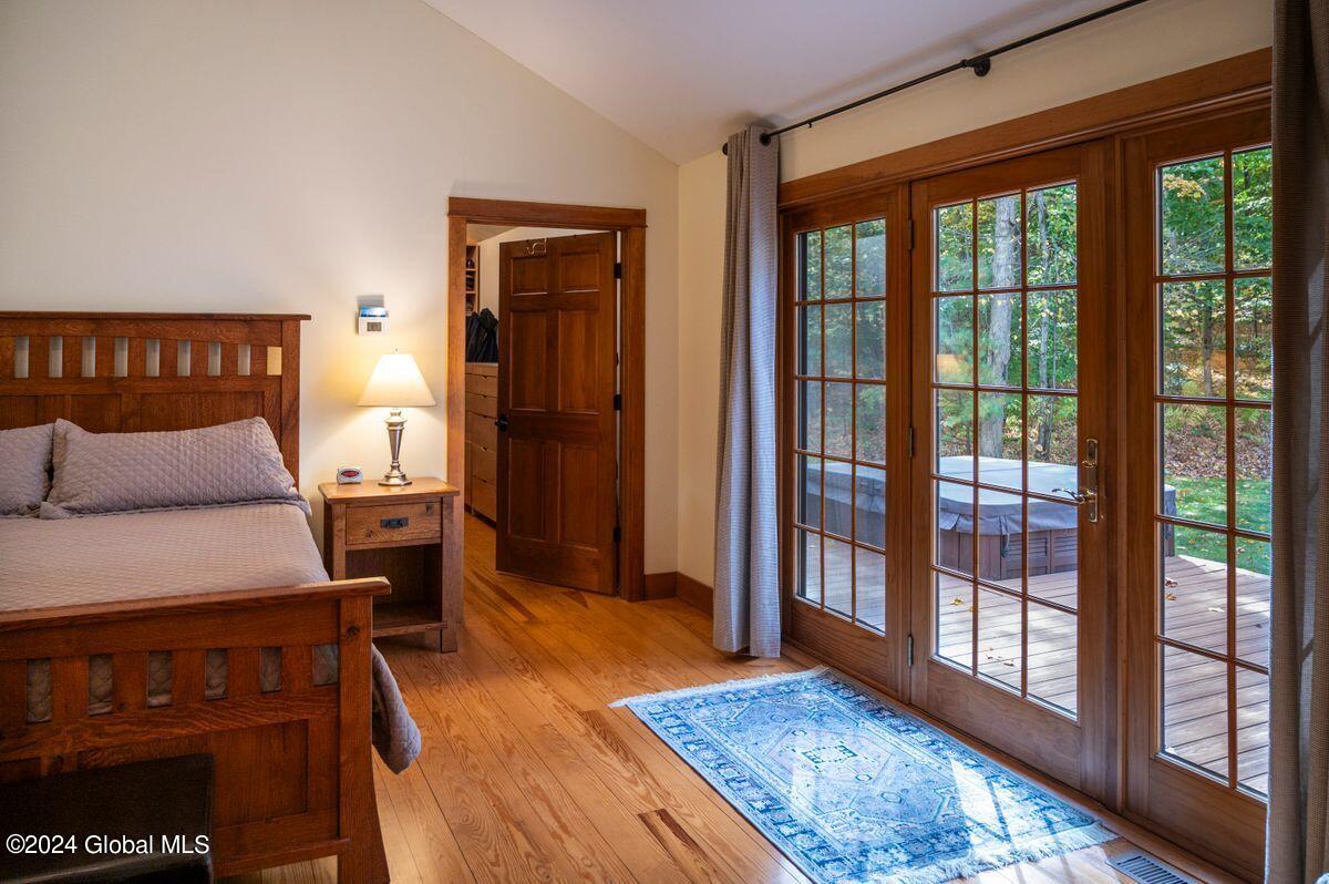 1941 Bay Road Lake George, NY 12845 - Photo 21 of 58 photo_online_022