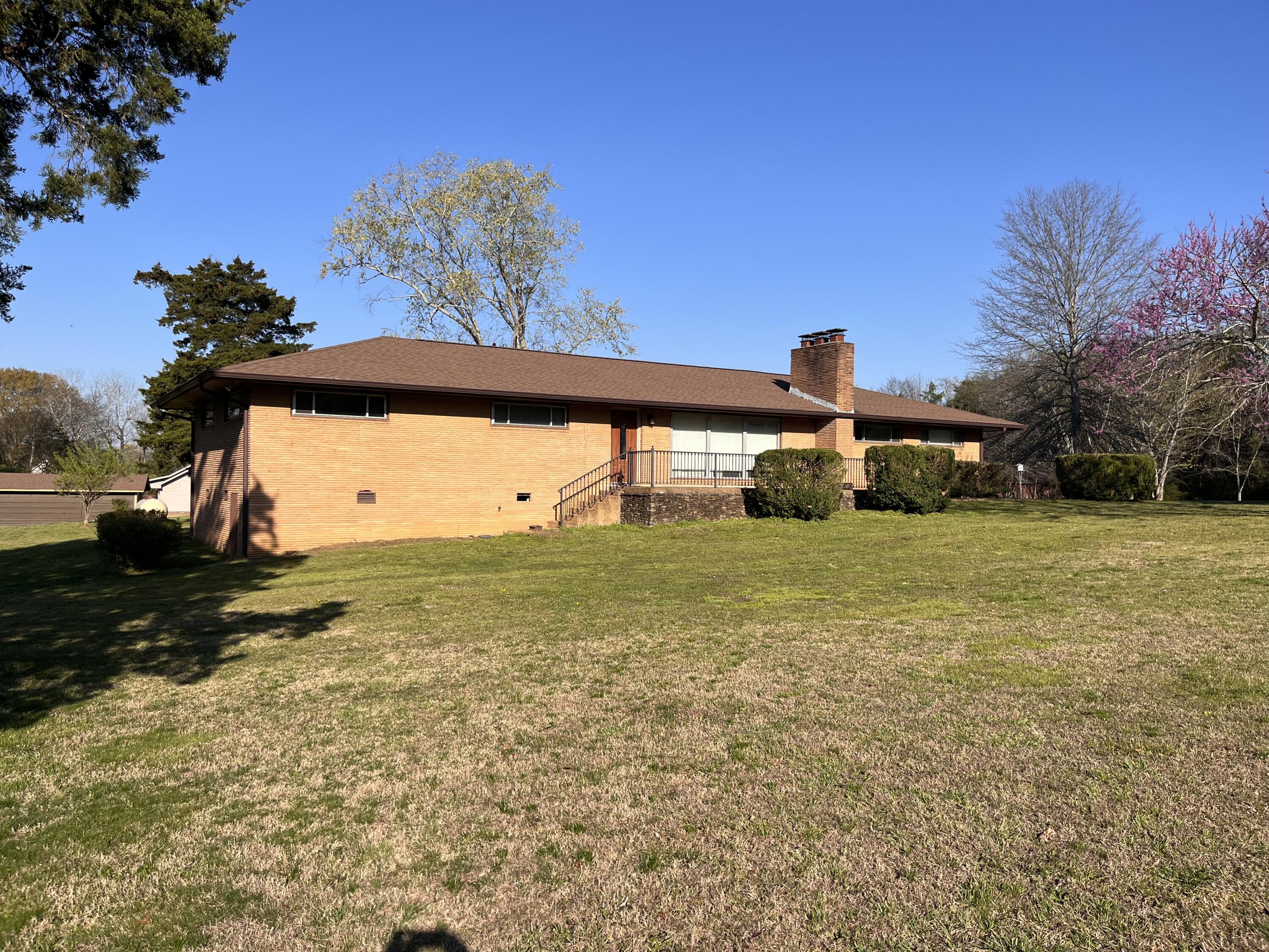 7105 Mountain View Road Ooltewah, TN 37363 - Photo 2 of 21 IMG_0072