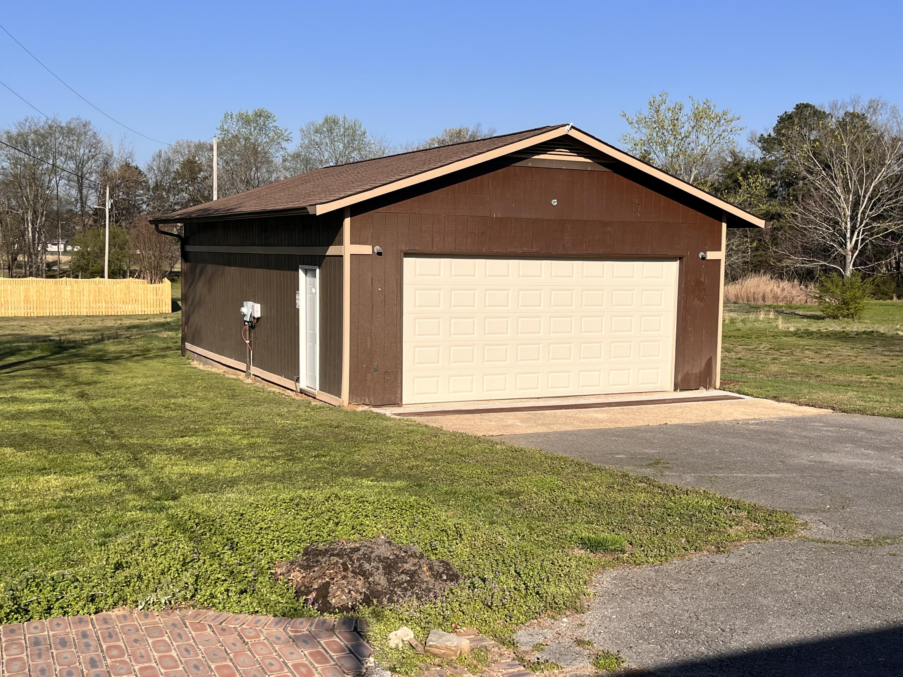 7105 Mountain View Road Ooltewah, TN 37363 - Photo 4 of 21 IMG_0078