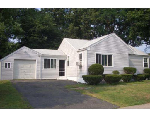 18 Cherokee Drive Springfield, MA 01109 - Photo 1 of 11 Gallery Image 1