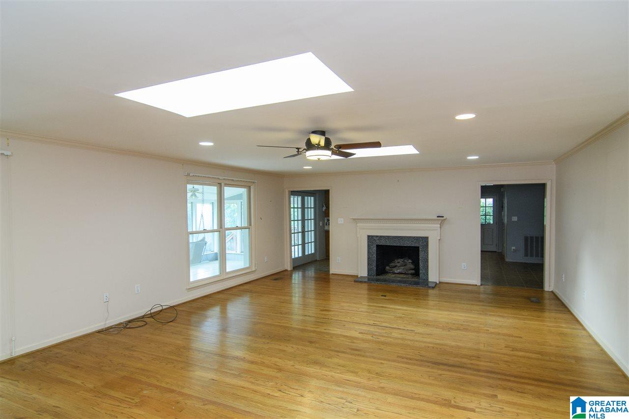 3017 North Woodridge Road Birmingham, AL 35223 - Photo 16 of 41