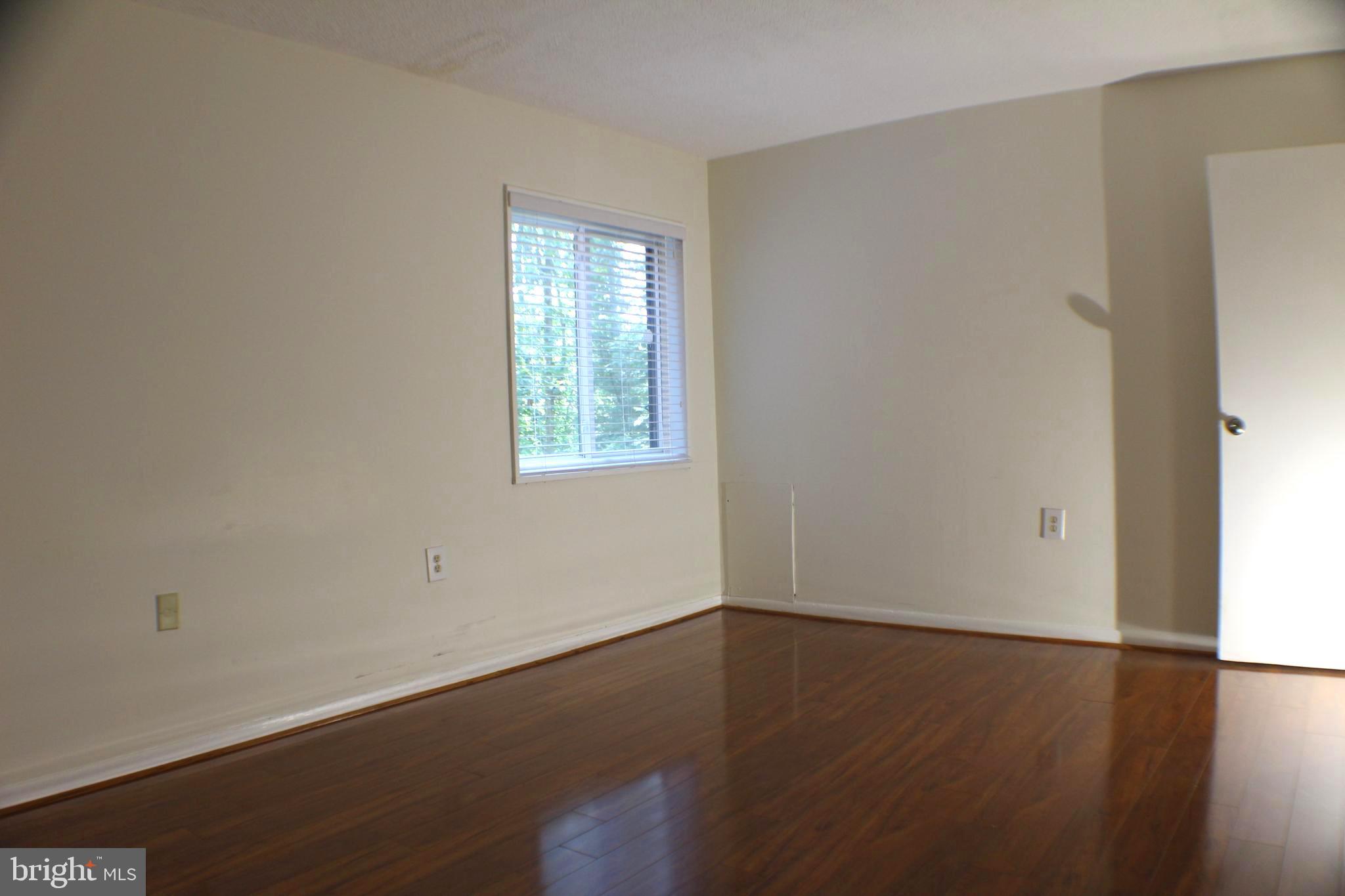 1538 Northgate Square, Unit 11B Reston, VA 20190 - Photo 19 of 43 Gallery Image 19