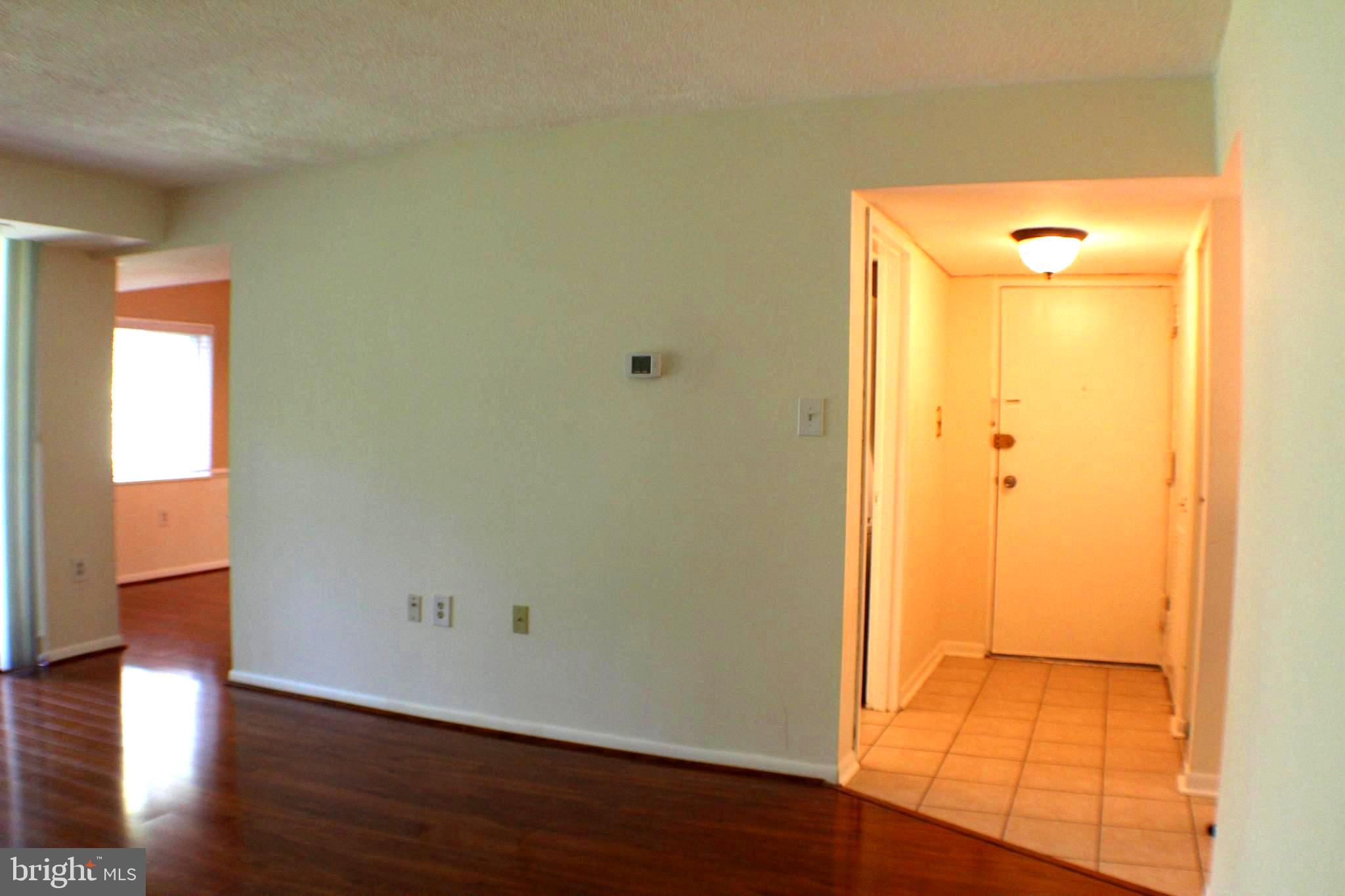 1538 Northgate Square, Unit 11B Reston, VA 20190 - Photo 26 of 43 Gallery Image 26