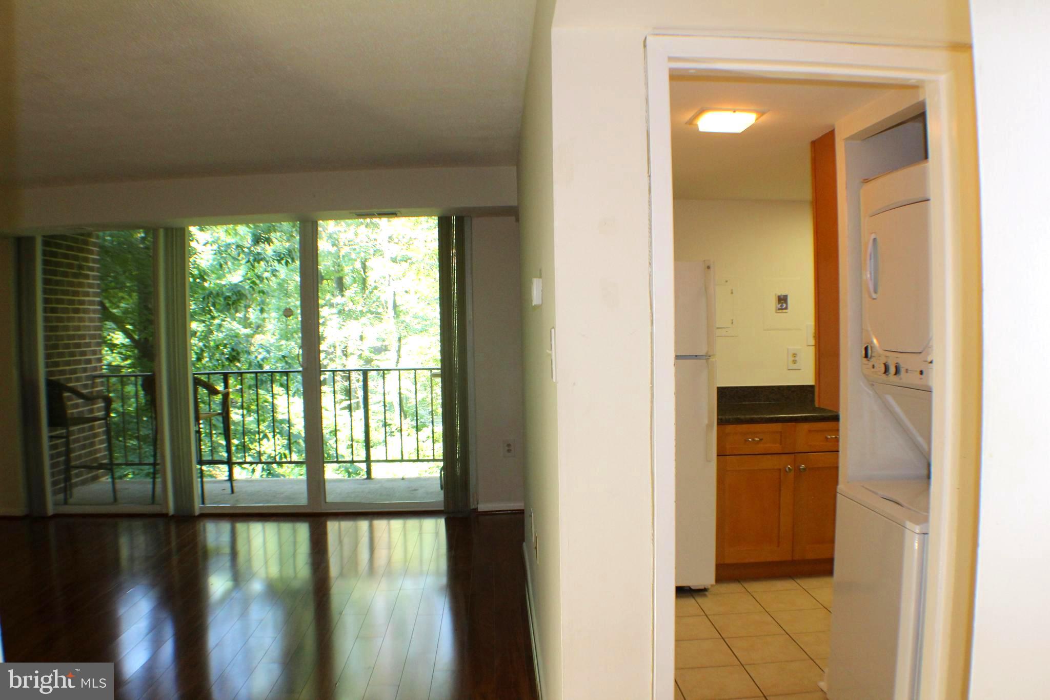1538 Northgate Square, Unit 11B Reston, VA 20190 - Photo 32 of 43 Gallery Image 32