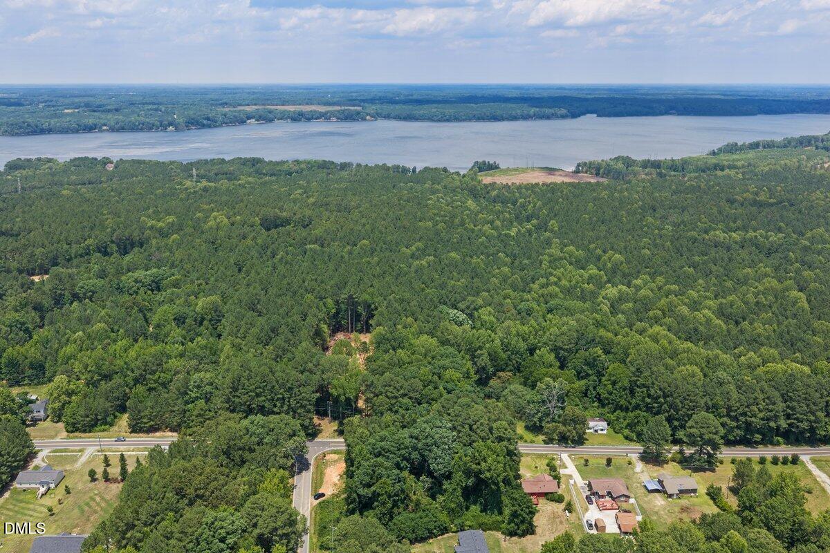 B2 Thelma Road Roanoke Rapids, NC 27870 - Photo 3 of 7 a view of a lake with a city