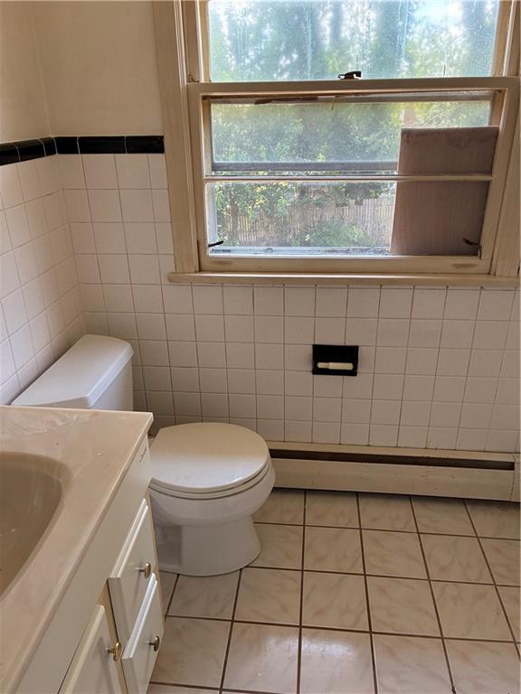 50 Barbara Road Latrobe, PA 15650 - Photo 30 of 48 2nd floor Full Bathroom