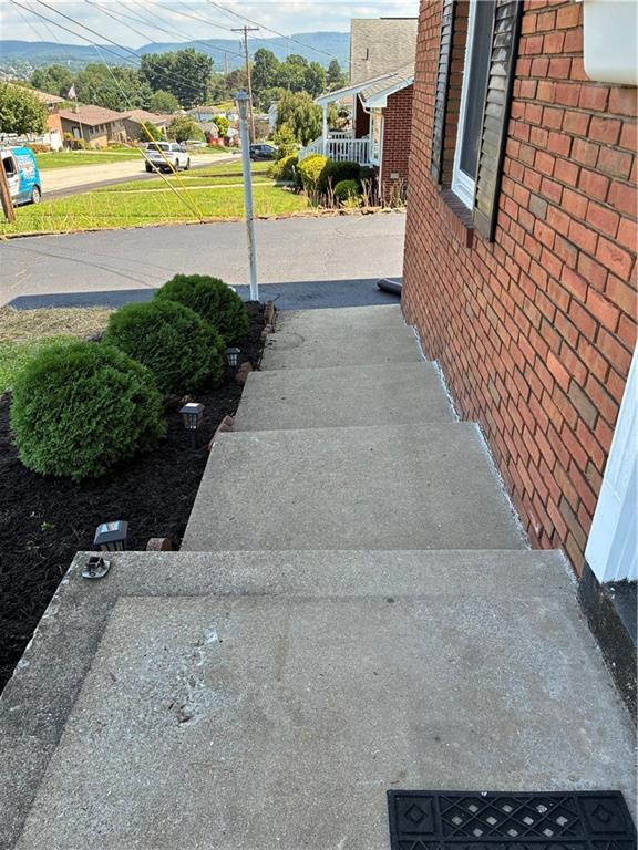 50 Barbara Road Latrobe, PA 15650 - Photo 3 of 48 Front steps