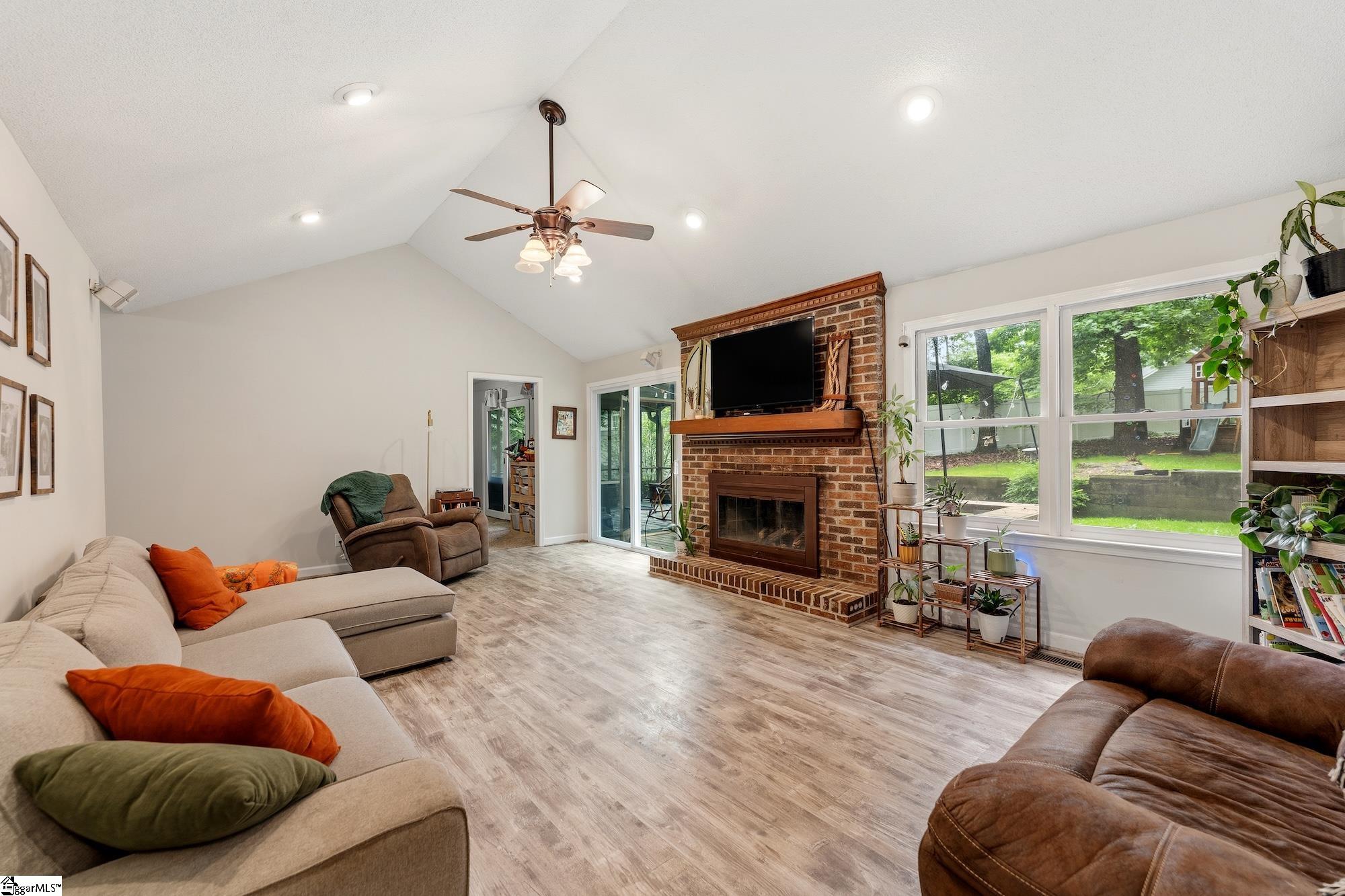 159 Plantation Drive Easley, SC 29642 - Photo 11 of 35