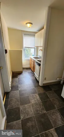 $1,295 | 33 South York Road, Unit 2A, Hatboro, PA 19040