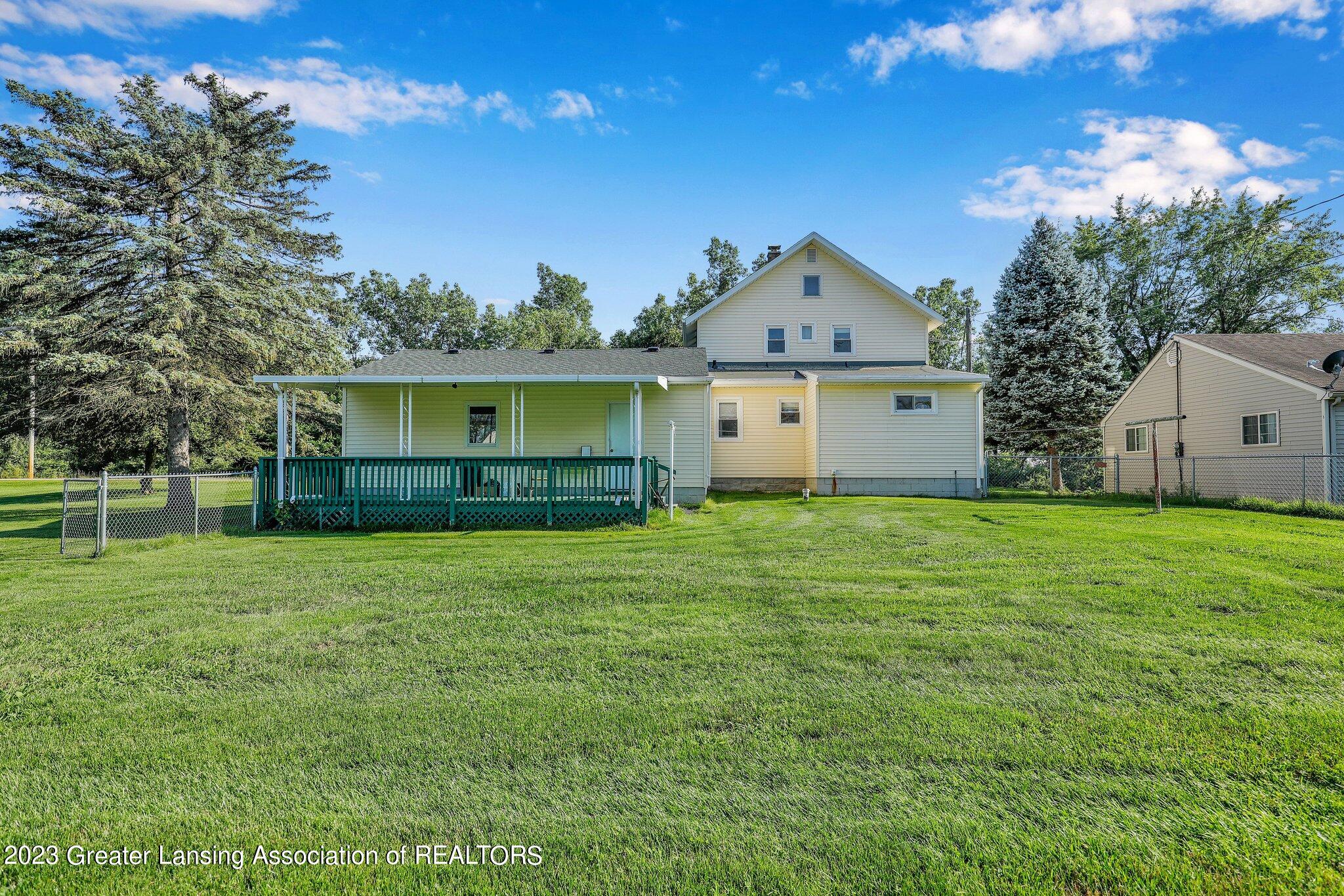 1065 East Stoll Road Lansing, MI 48906 - Photo 32 of 36 27-web-or-mls-Open Ended Media-26