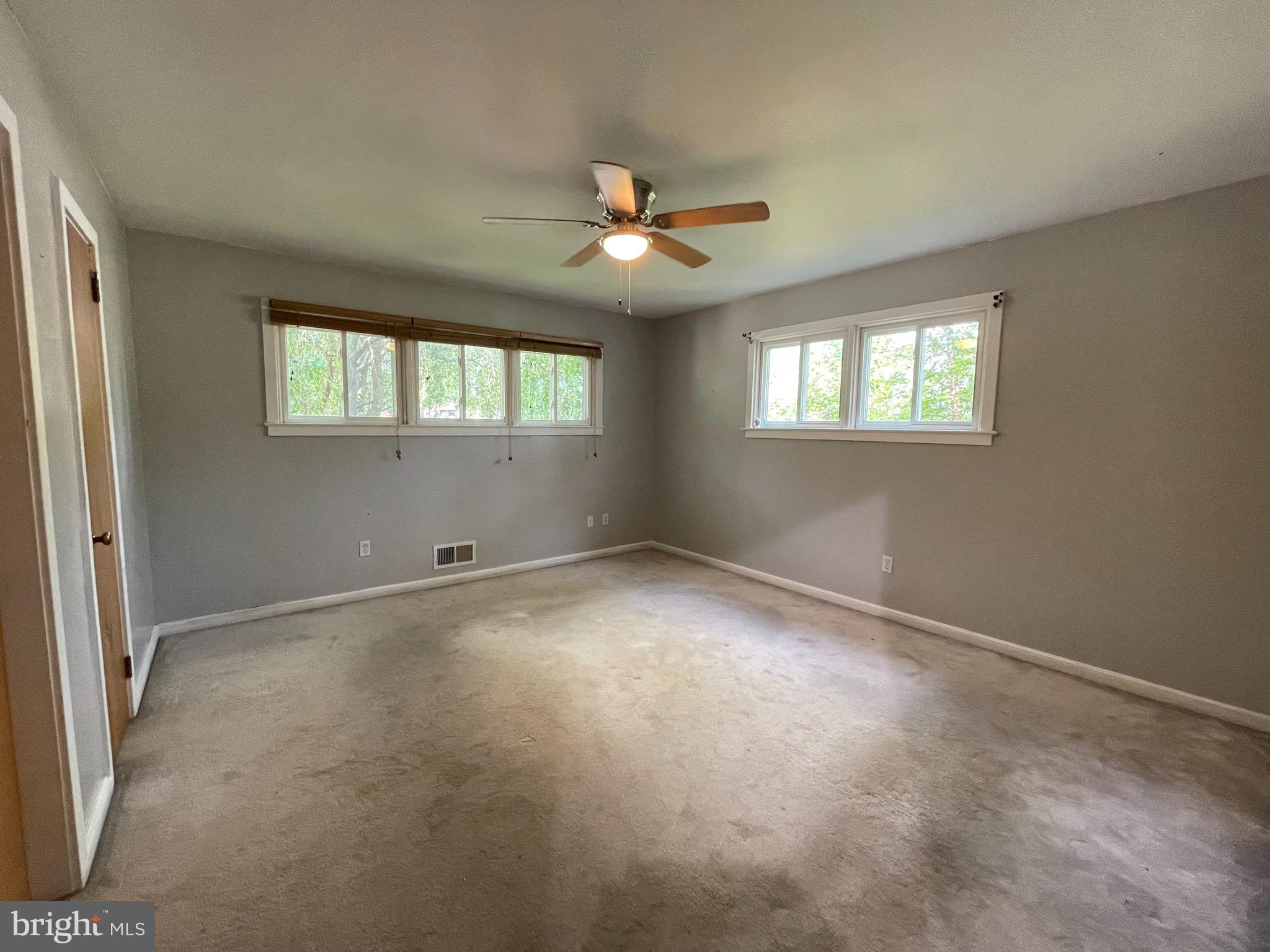 909 Van Reed Road Reading, PA 19610 - Photo 21 of 45 Natural Light