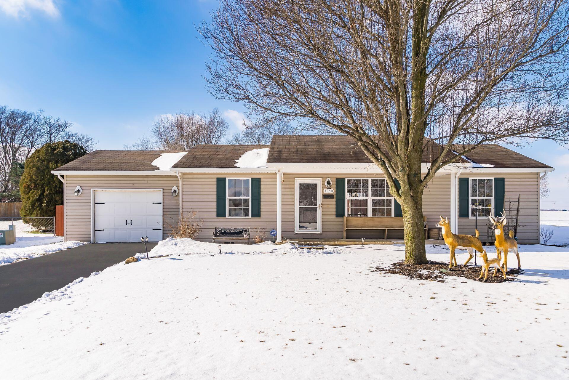 5040 Cook Road South Bloomfield, OH 43103 - Photo 3 of 42 Front