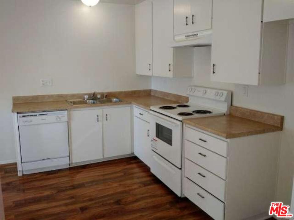 255 South Ventura Road Port Hueneme, CA 93041 - Photo 10 of 12