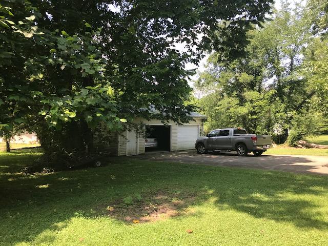 107 Timbertops Drive Dover, TN 37058 - Photo 4 of 10 Detached Garage