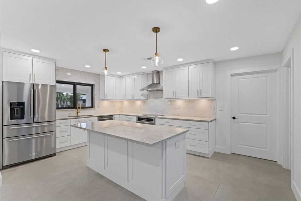 550 Southwest 6th Avenue Boca Raton, FL 33486 - Photo 16 of 57