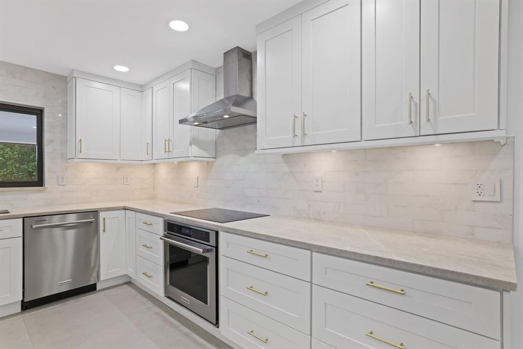 550 Southwest 6th Avenue Boca Raton, FL 33486 - Photo 19 of 57