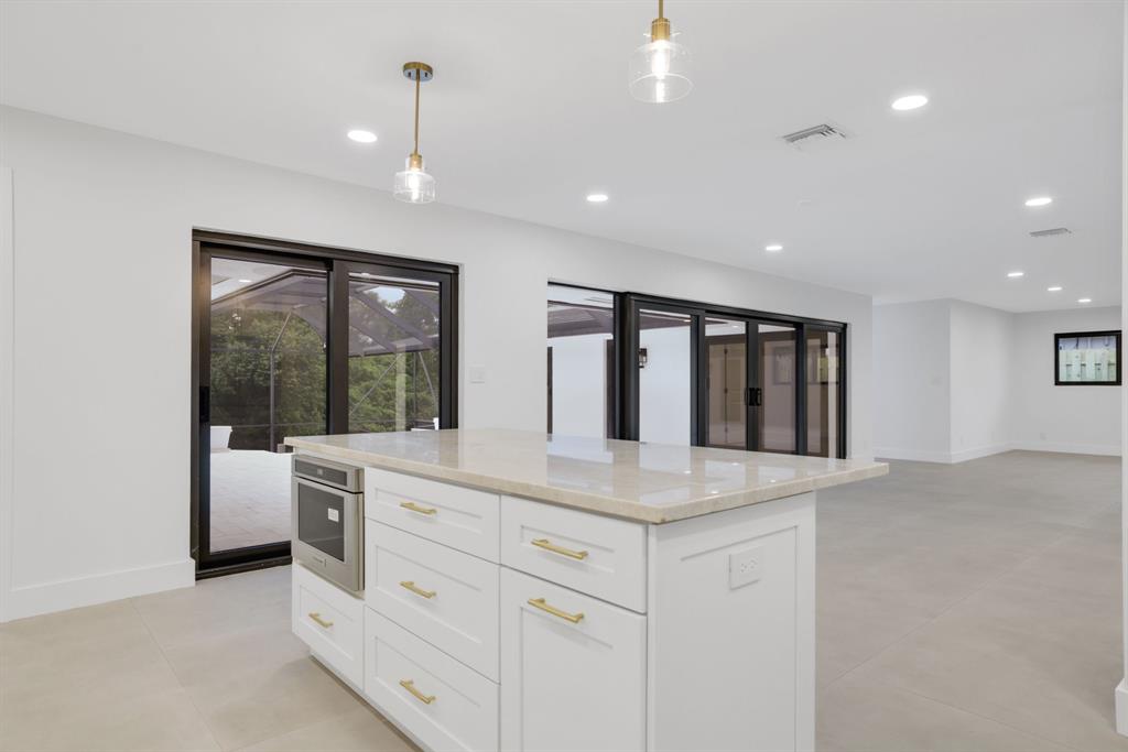 550 Southwest 6th Avenue Boca Raton, FL 33486 - Photo 21 of 57