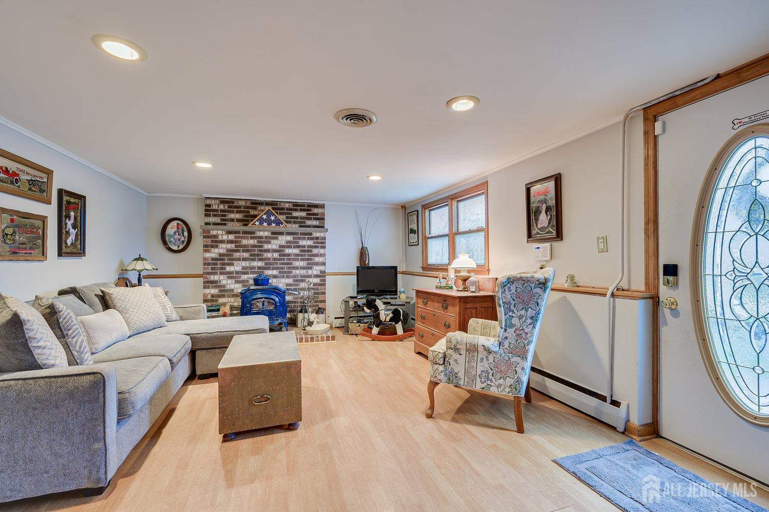 8 Adelphi Court Edison, NJ 08837 - Photo 14 of 36